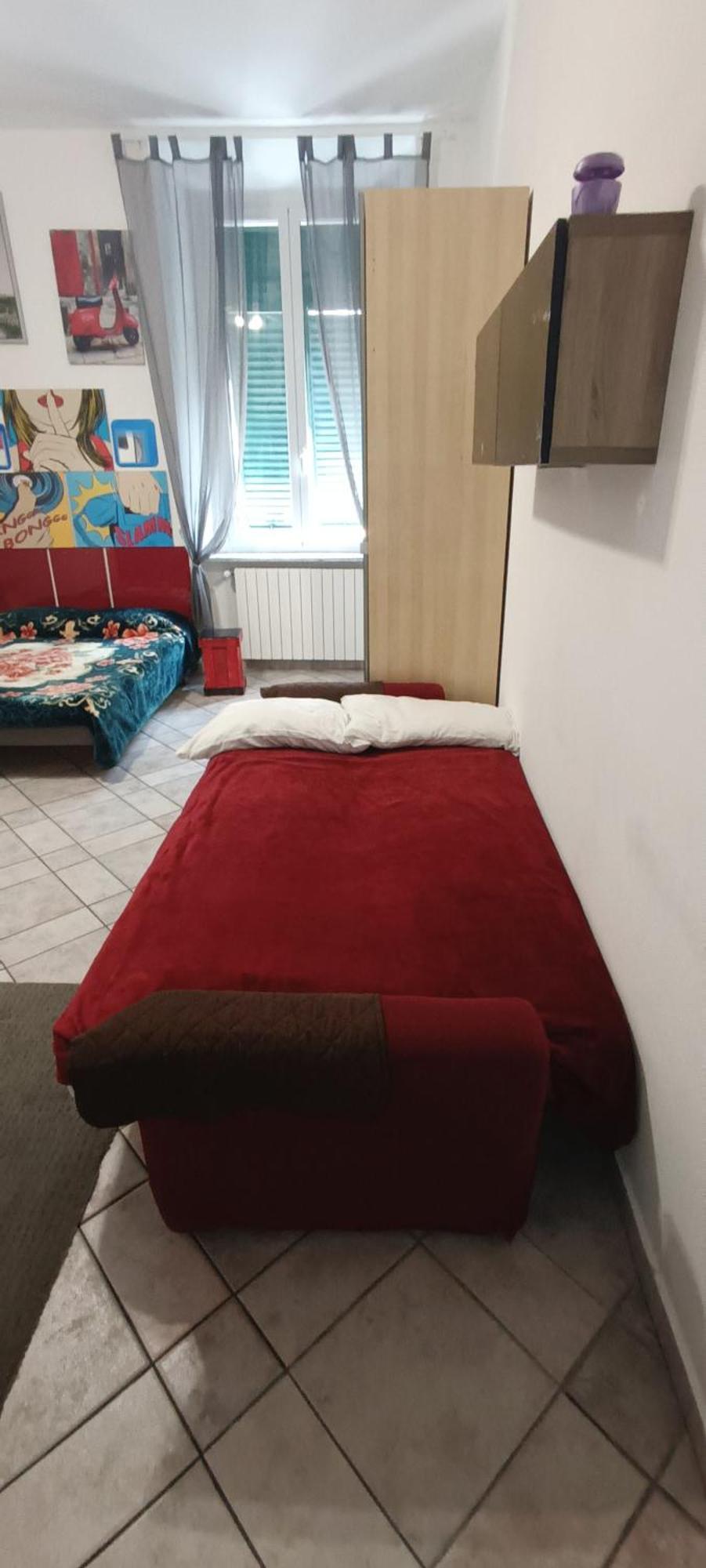 Casa Vacanze Completa Di Tutto E Anche Di Piu リヴォルノ エクステリア 写真